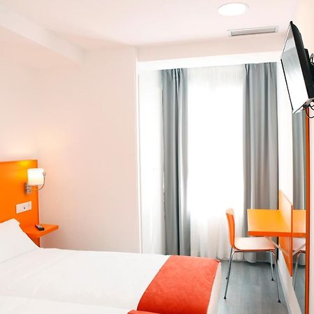 San Remo Hotel Alicante Exterior photo