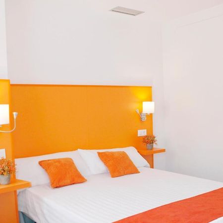 San Remo Hotel Alicante Exterior photo