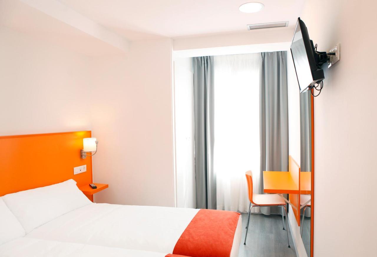 San Remo Hotel Alicante Exterior photo