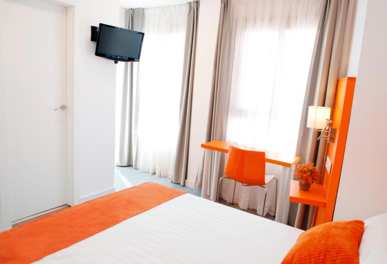 San Remo Hotel Alicante Exterior photo