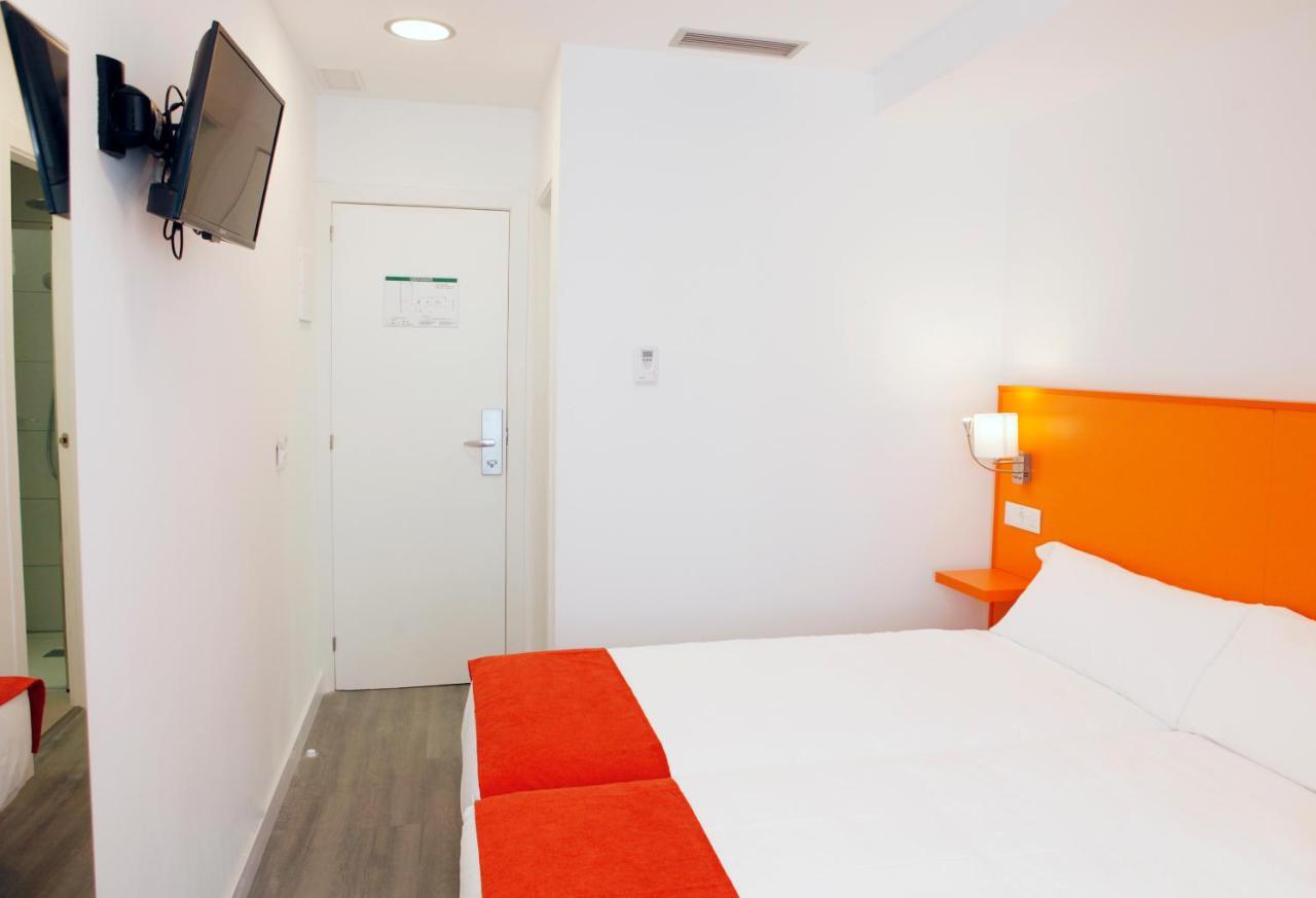 San Remo Hotel Alicante Exterior photo