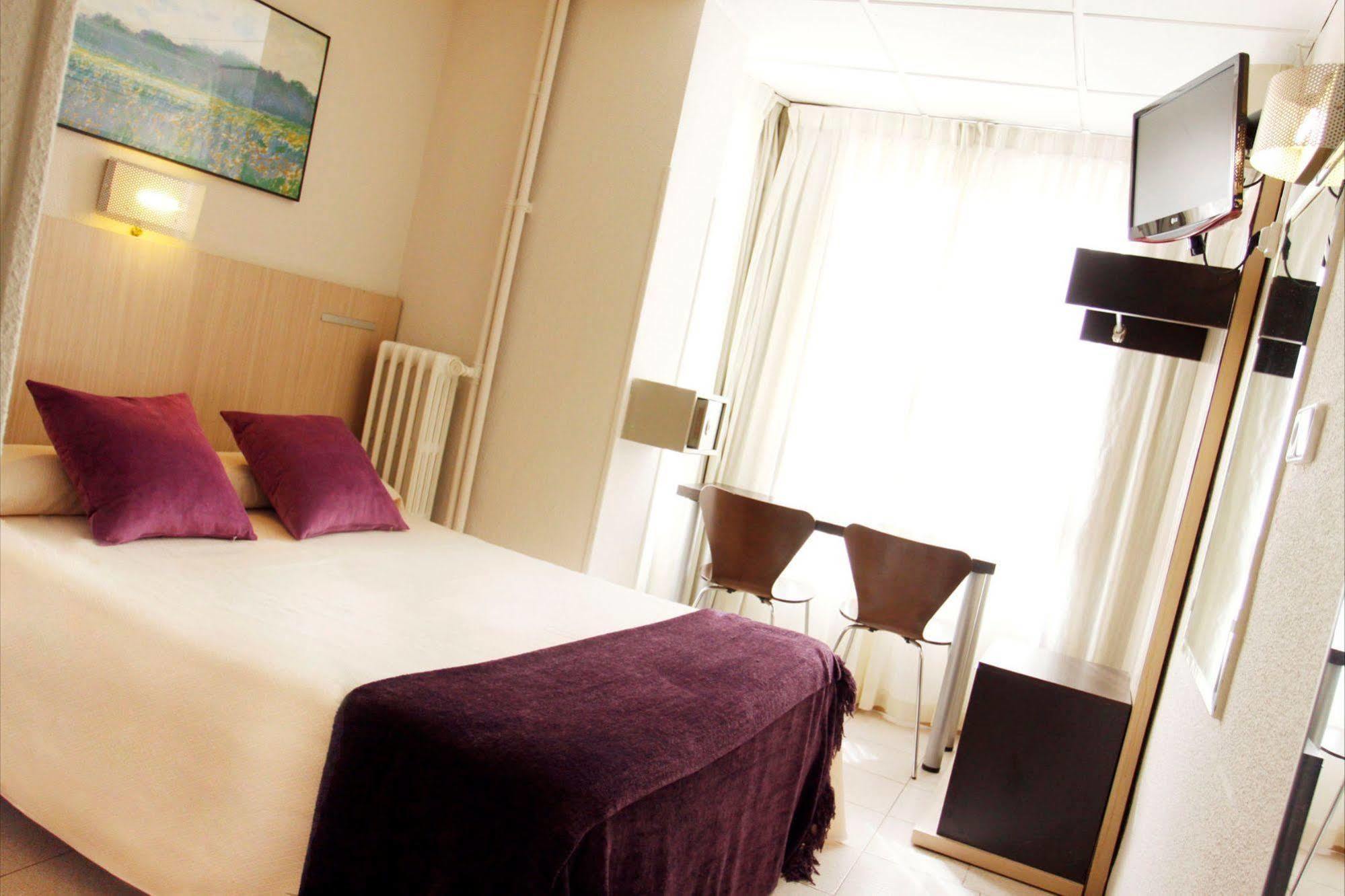 San Remo Hotel Alicante Exterior photo